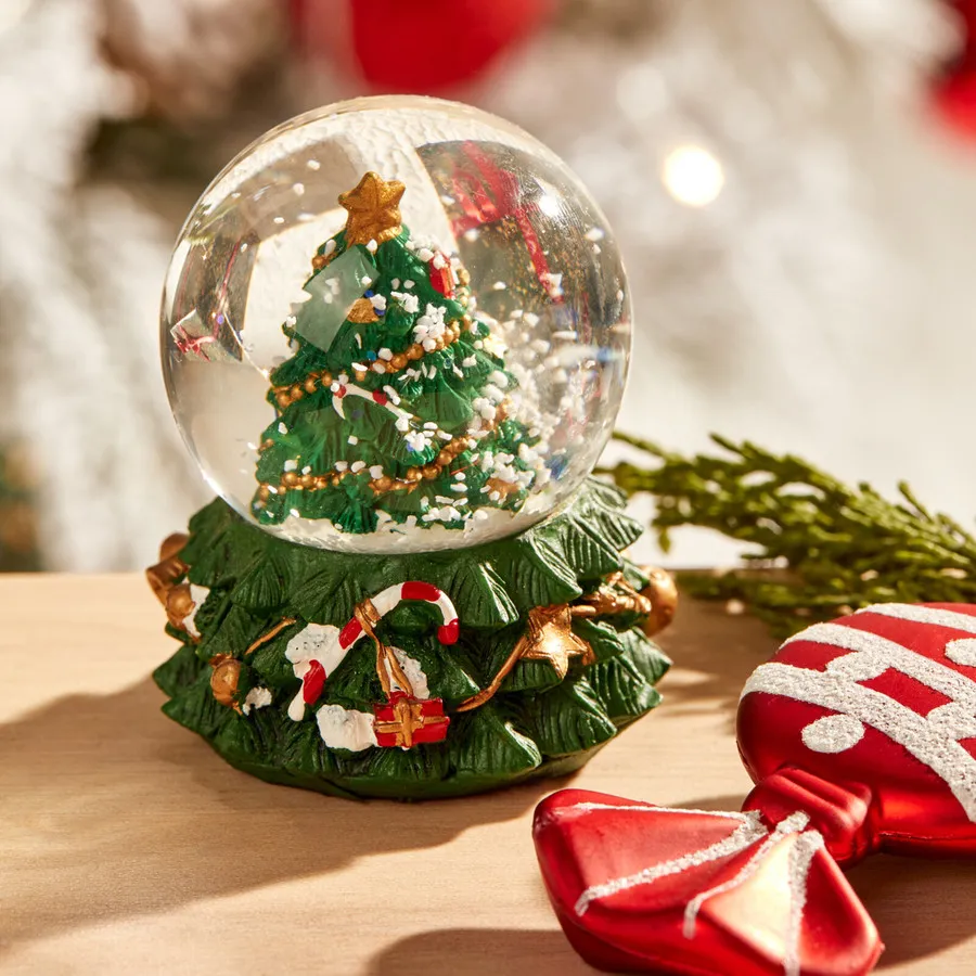 Christmas tree deals snow globe