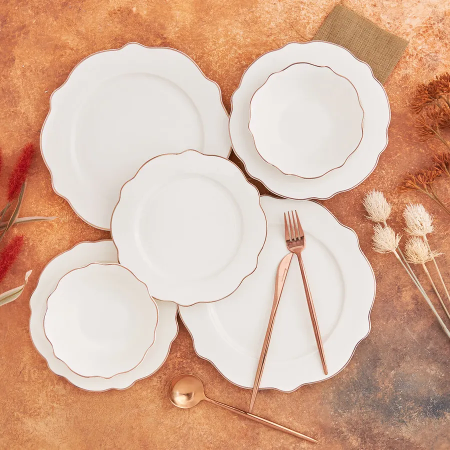 Rose gold outlet dinner set